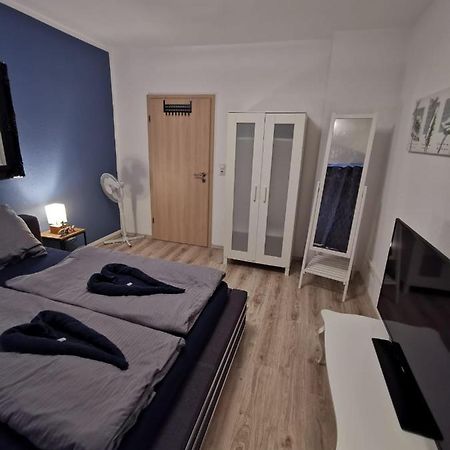 Liebevoll eingerichtete Ferienwohnung - Zentrale Lage - Netflix&Paytv Wilhelmshaven Exterior foto