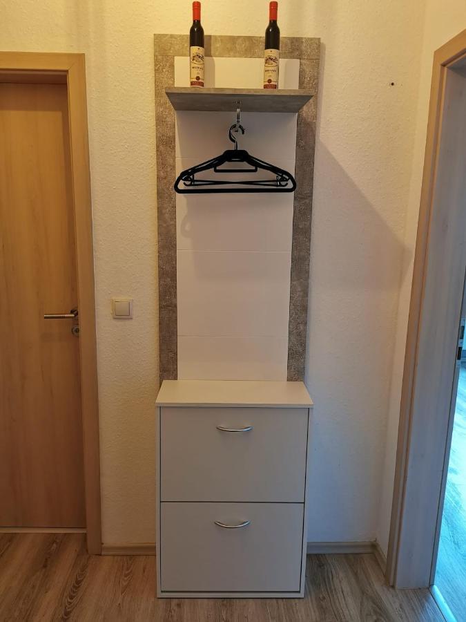 Liebevoll eingerichtete Ferienwohnung - Zentrale Lage - Netflix&Paytv Wilhelmshaven Exterior foto